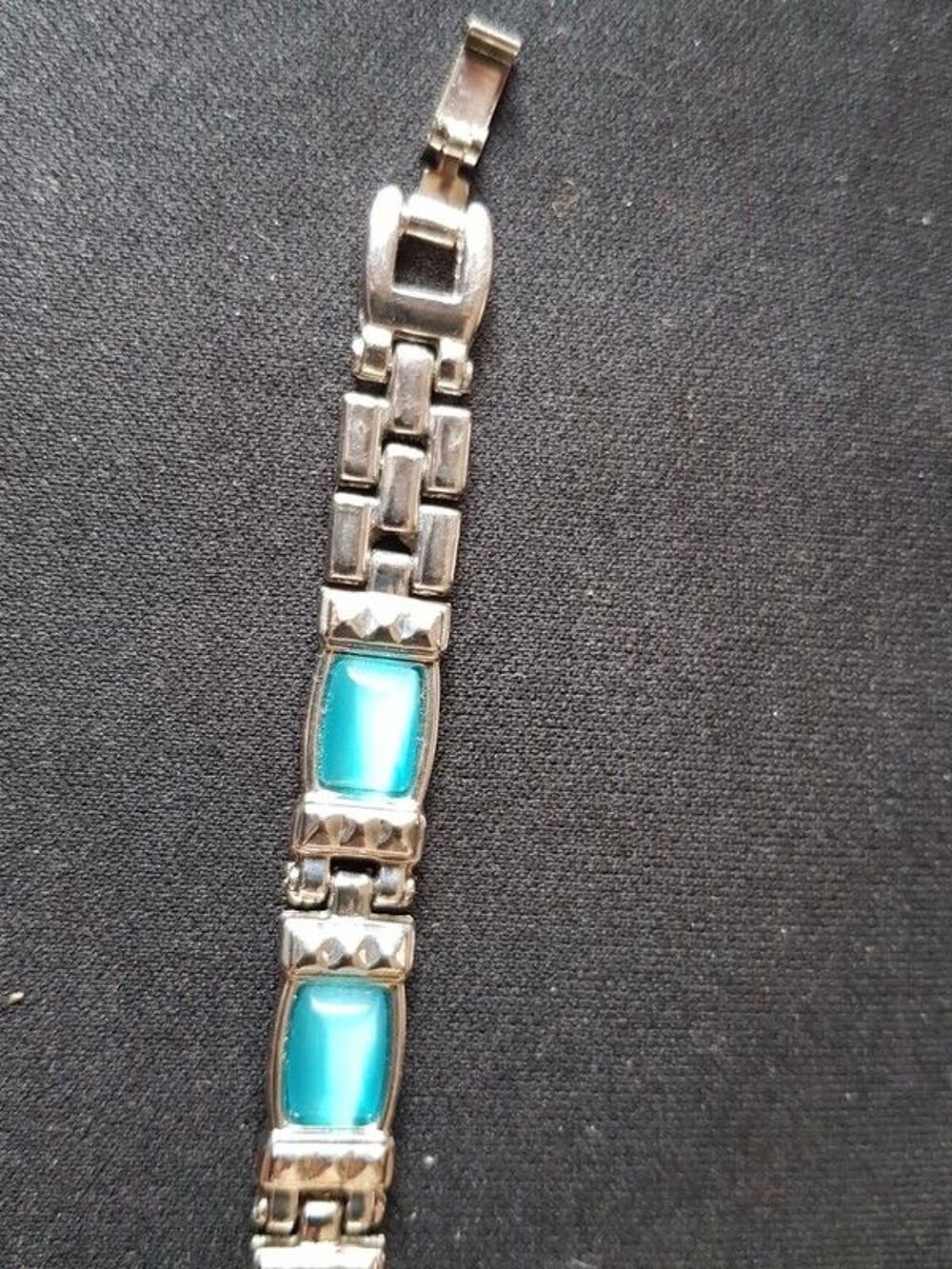 Bracelet pierre bleue metal argent&eacute; neuf 21 cm de long 6 e Bijoux et montres