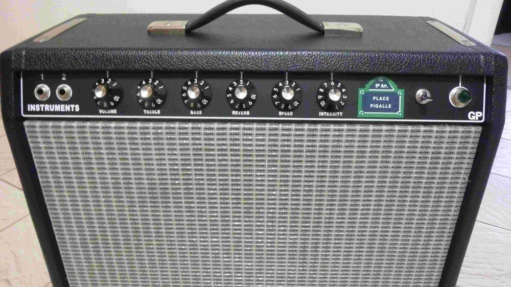 Amplificateur GP 11 Watts lampes Instruments de musique