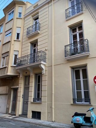  Appartement à louer 4 pièces 80 m² Perpignan