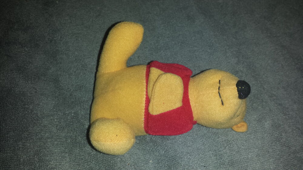 PELUCHE N&deg; 21
WINNE L'OURSON MCDONALD'S
HAUTEUR 14 M ENVIRON Jeux / jouets