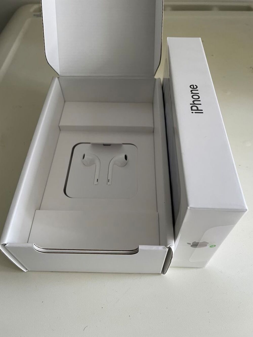 IPhone 12 Téléphones et tablettes