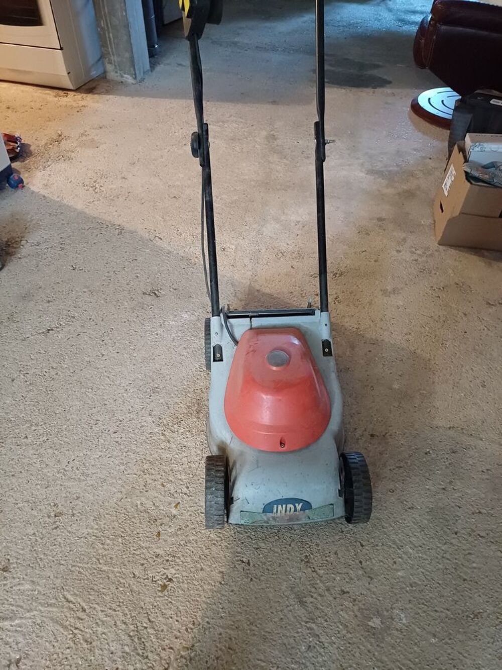 Tondeuse &eacute;lectrique Bricolage