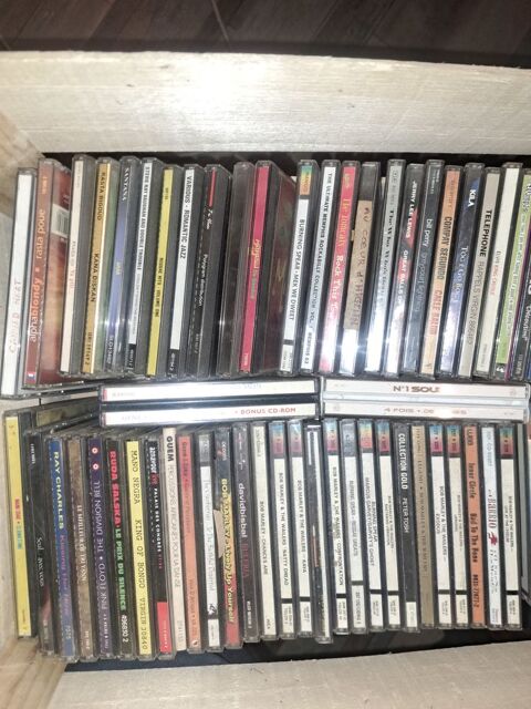 300 CD. Faire offre. Merci 1 Dol-de-Bretagne (35)