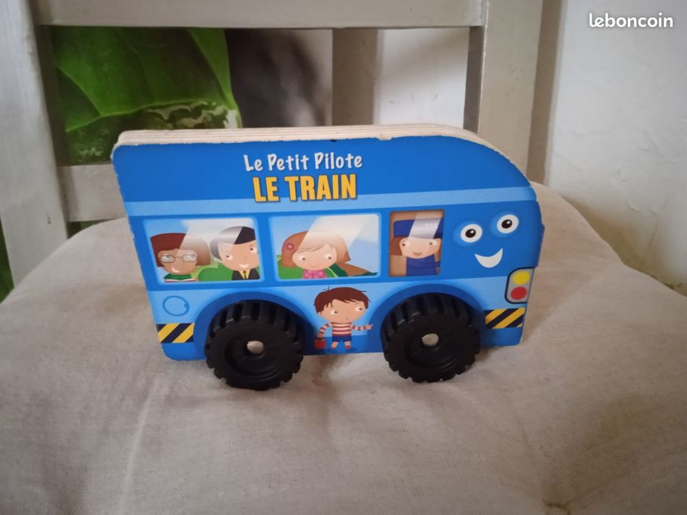 Livre Tessa le train Broch&eacute;
2013 Livres et BD