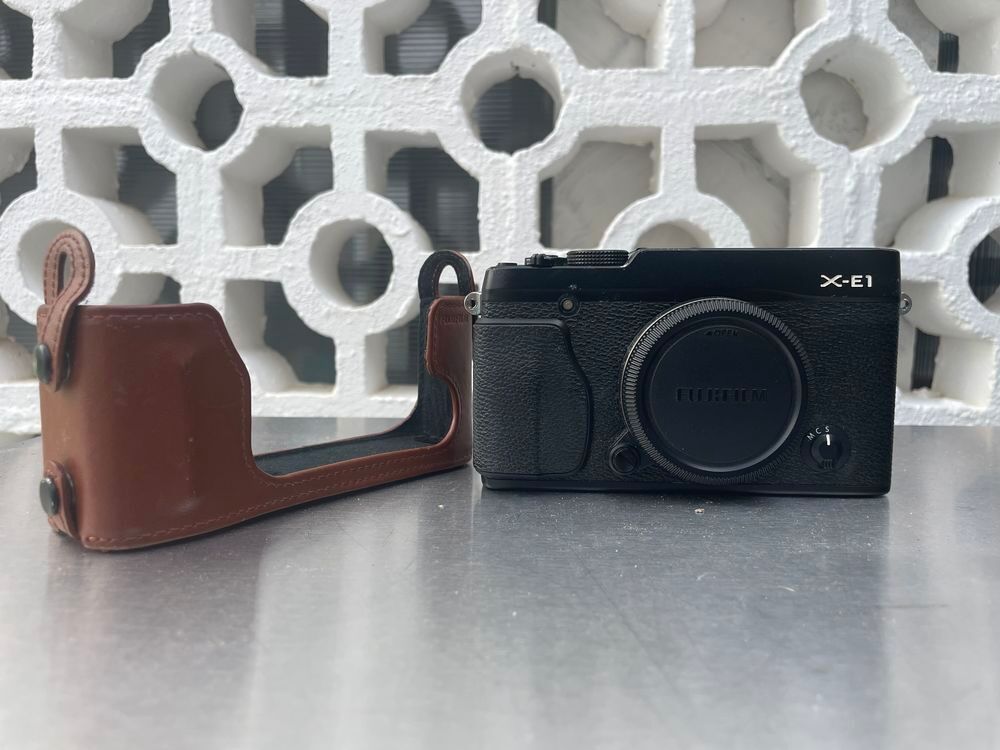 Fuji AE1 Photos/Video/TV