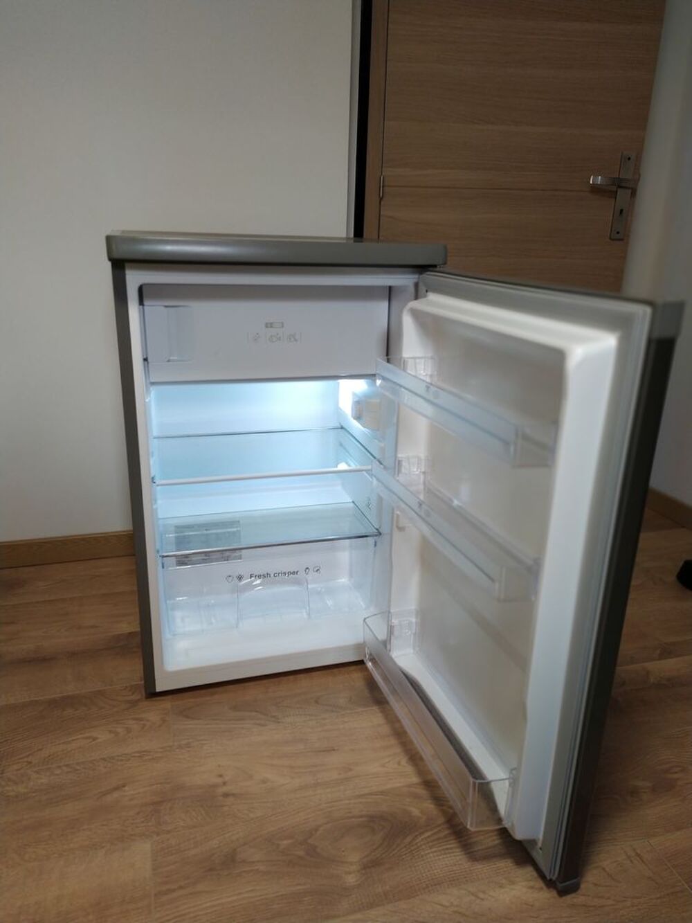 Mini r&eacute;frig&eacute;rateur THOMSON classe A
Electroménager