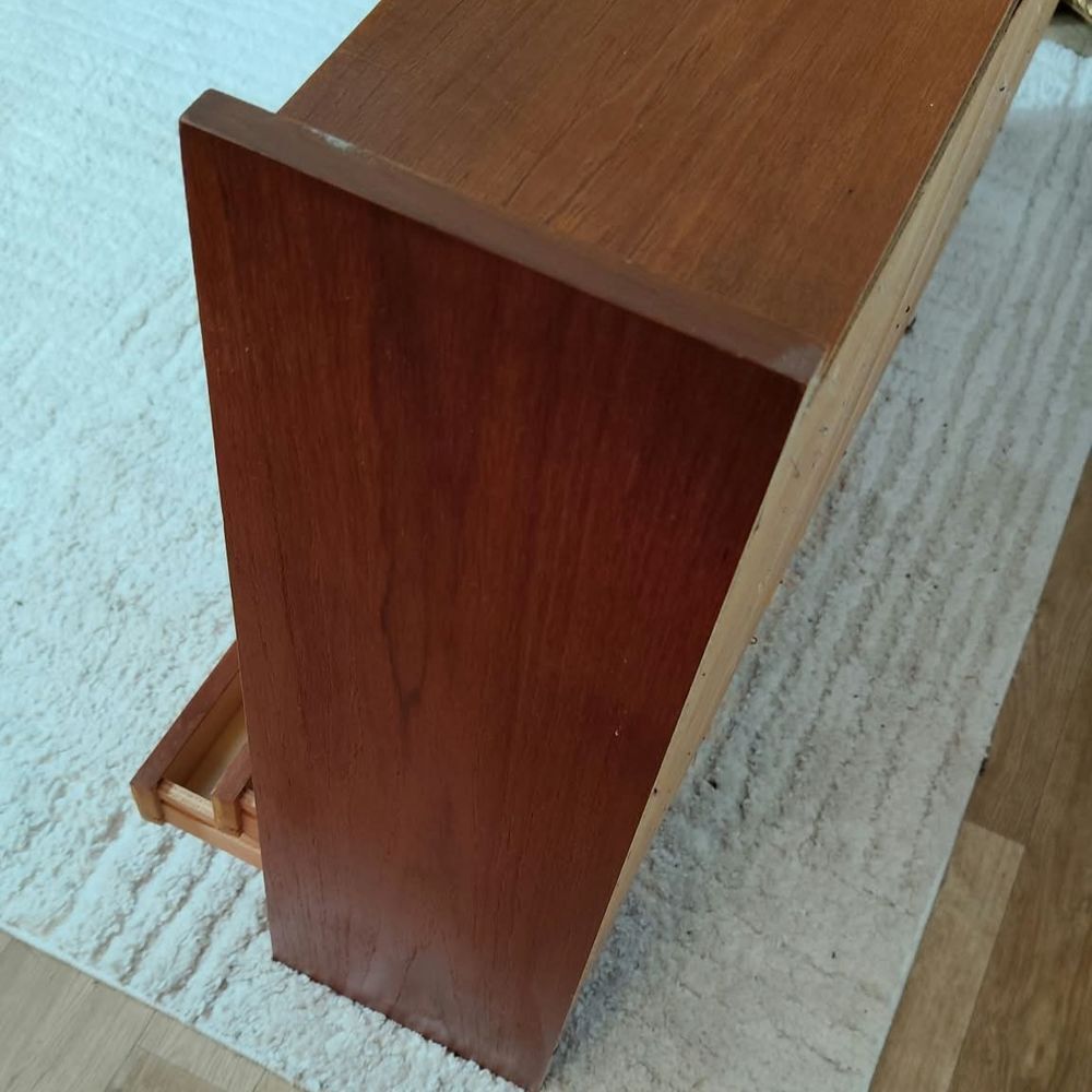 Biblioth&egrave;que basse Vintage Scandinave en teck, ann&eacute;es 1960 Meubles