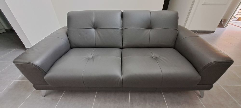 Canap&eacute; cuir Meubles