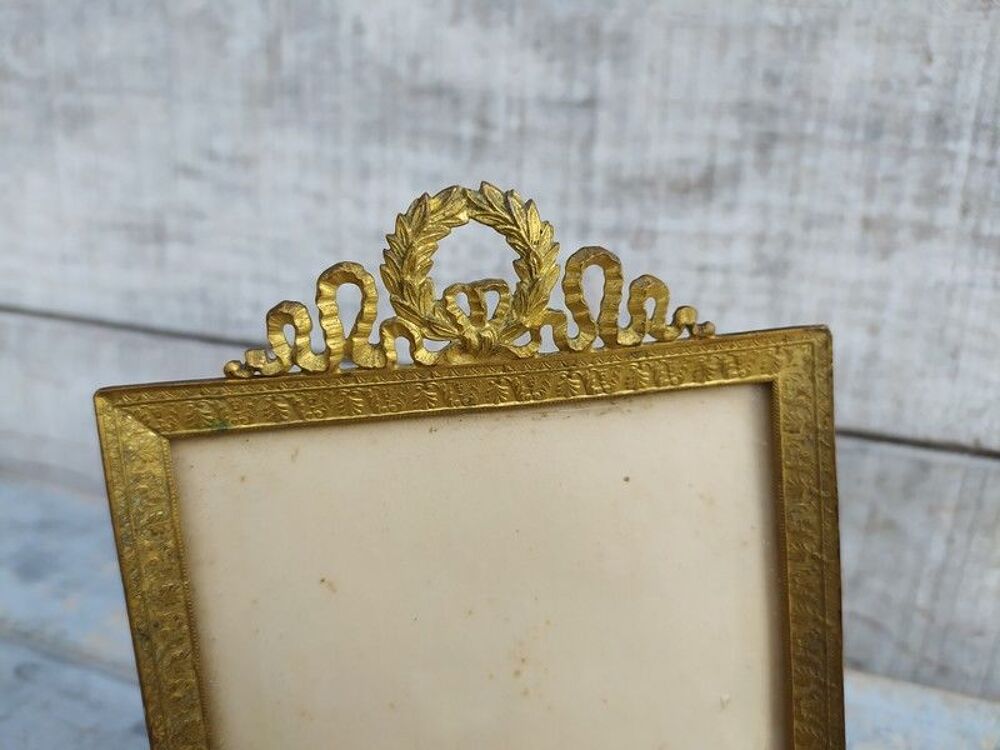 Ancien Cadre Photo Bronze Noeud Ruban Style Louis XVI
Décoration
