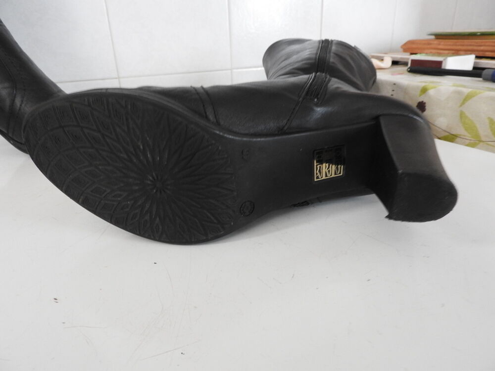 Bottes noires cuir pointure 40 Chaussures
