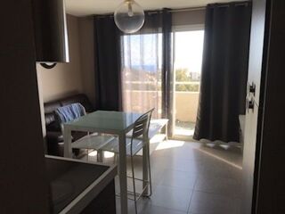  Appartement à louer 2 pièces 35 m²
