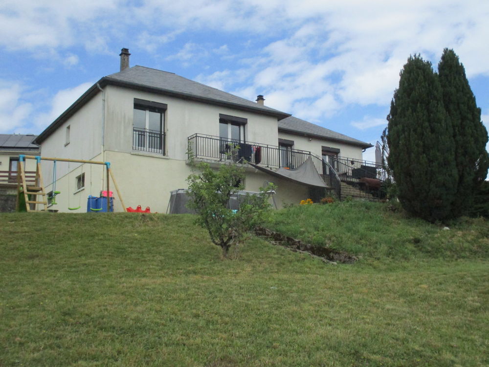 Maison 5 pièces 114 m² · à Château-Chinon Ville · 114 m² · 137 000 €