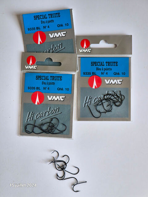 Lot de  30 hame�ons truite National 9335 VMC, taille 4 4 Saumur (49)
