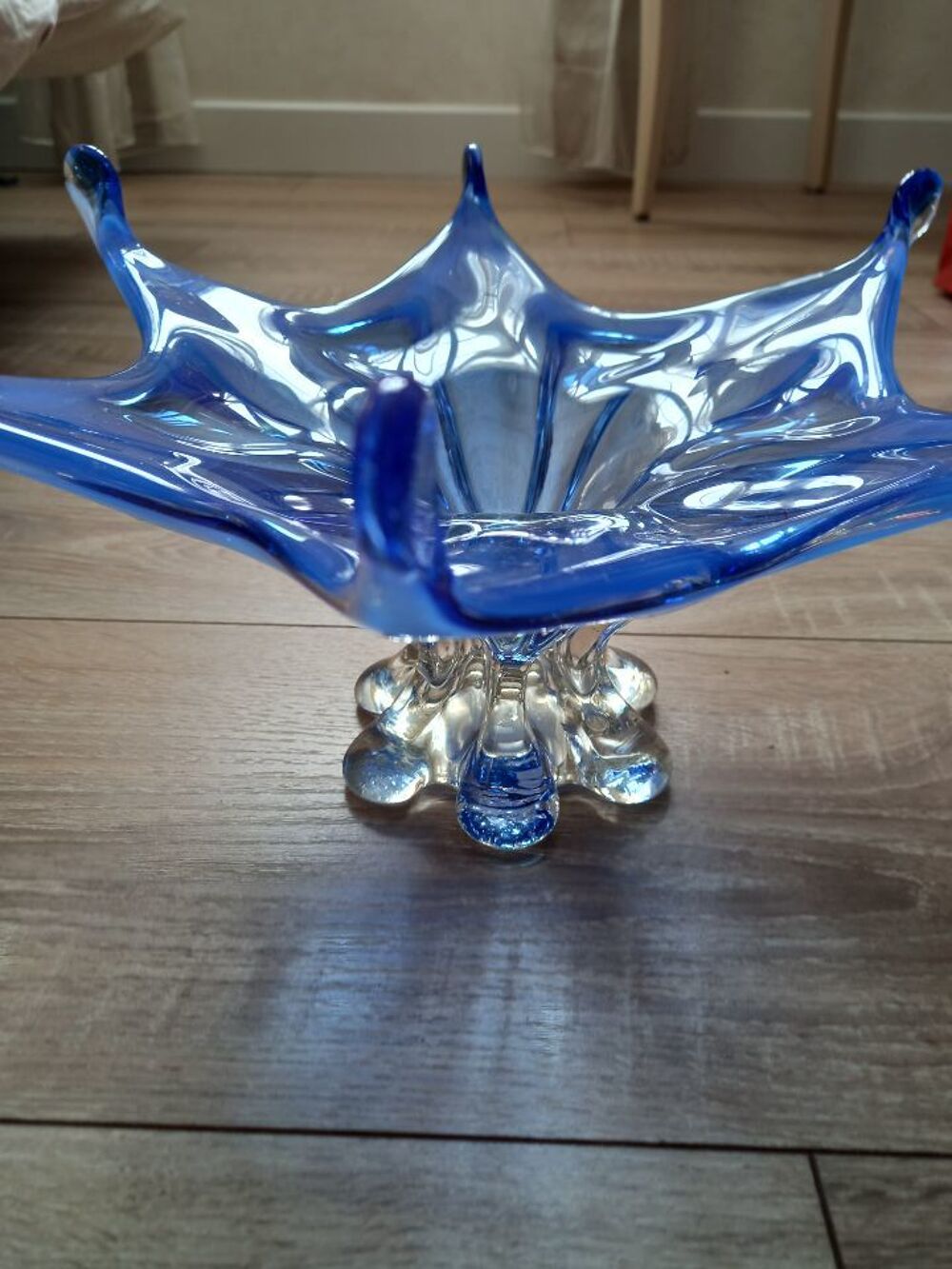 Coupe &agrave; fruit bleue Décoration