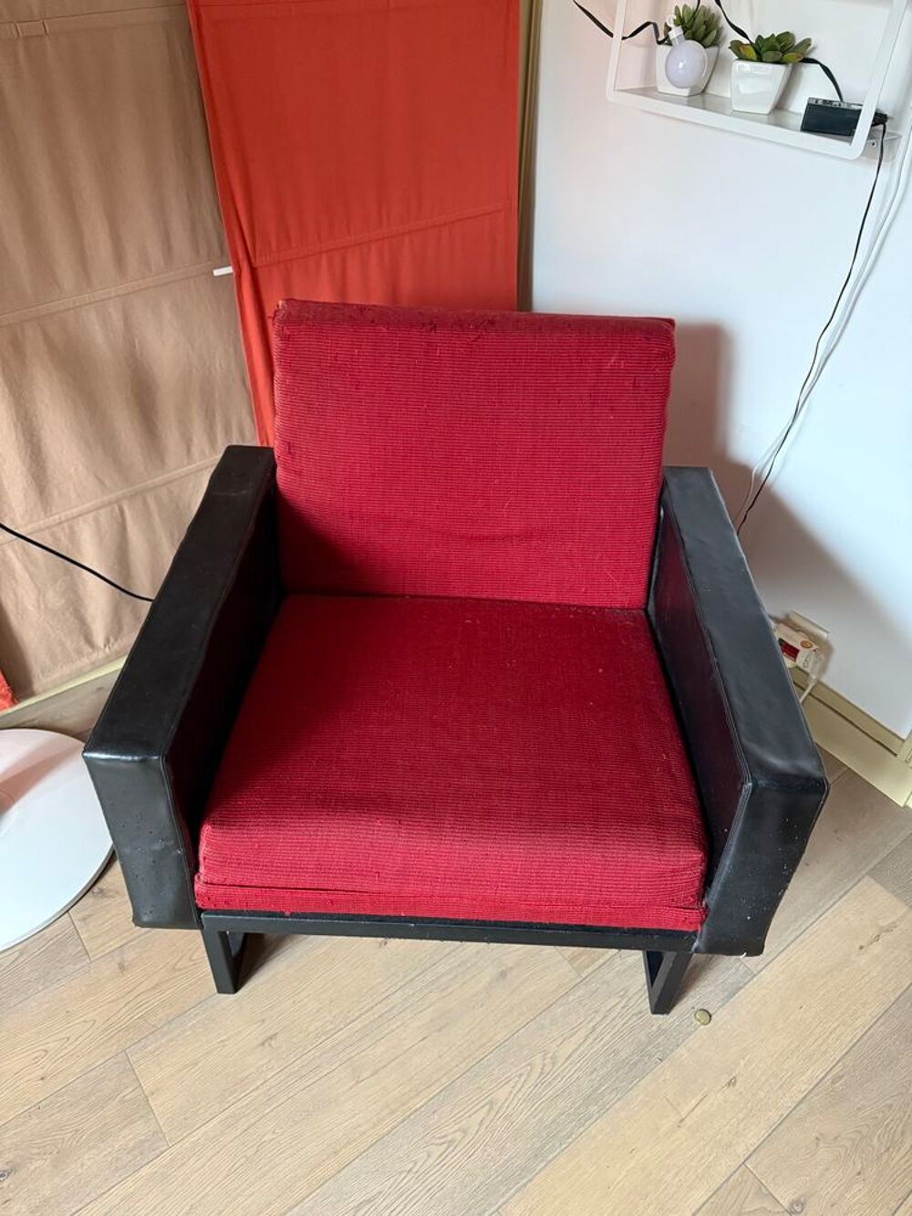 Fauteuil des ann&eacute;es 60 Meubles