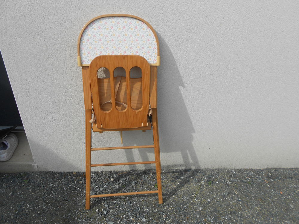 chaise haute de b&eacute;b&eacute; Meubles