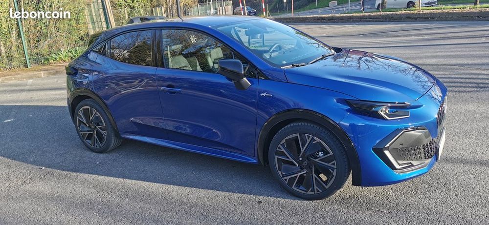 Clio TCe 115 ch EDC Techno 2026 occasion 83400 Hy&egrave;res