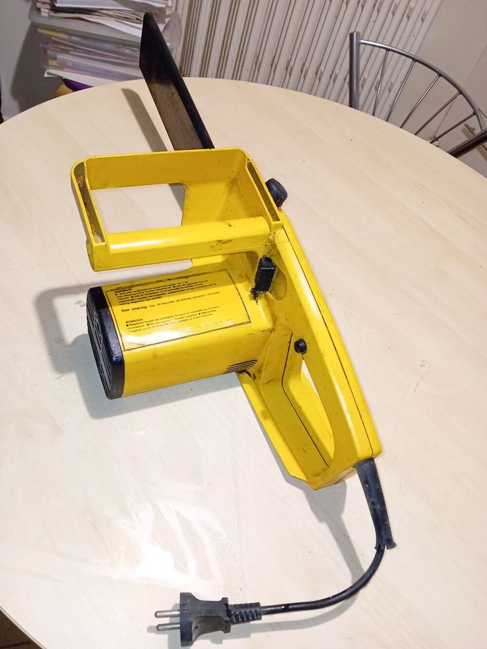 Tron&ccedil;onneuse electrique Mac Culloch Jardin