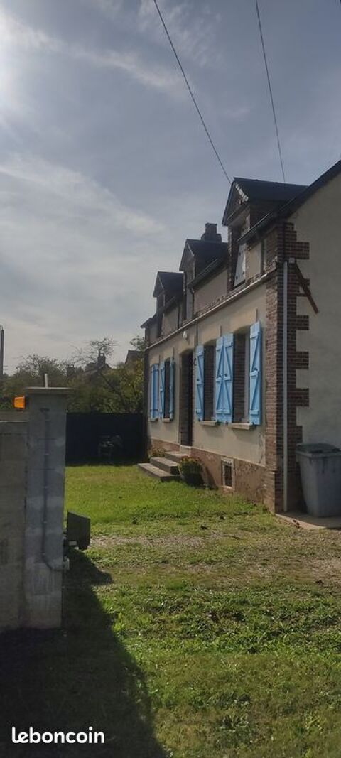   Maison de village 5 pi�ces 95 m� + Terrains 1500 m� + Grange Maison - 5 pi�ce(s) - 95 m�