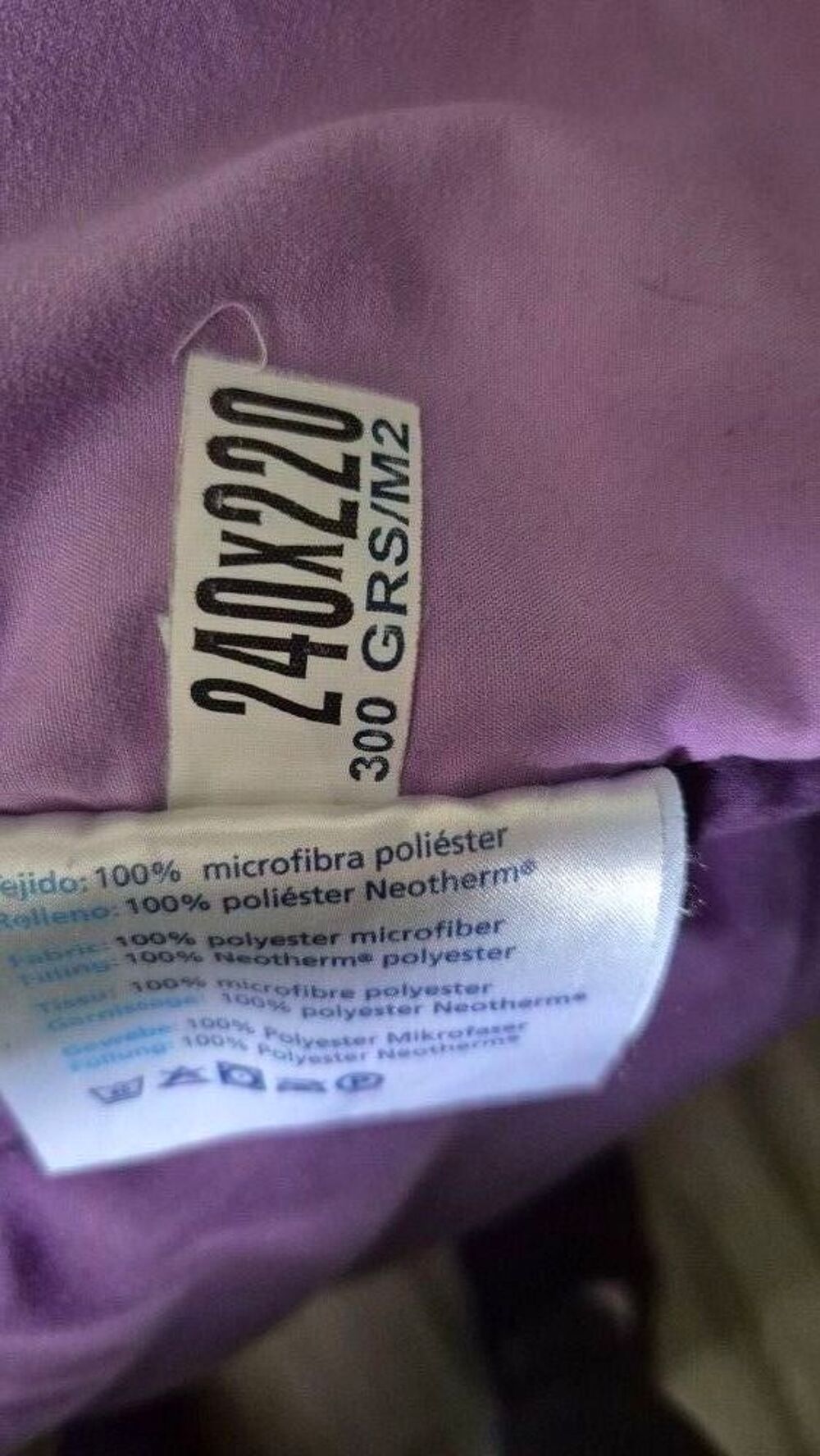 Couette r&eacute;versible Vêtements