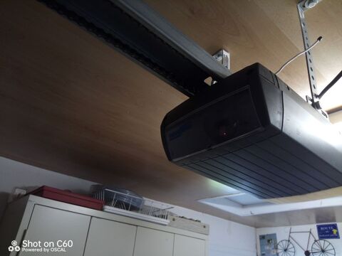 moteur porte de garage 120 Mouilleron-le-Captif (85)