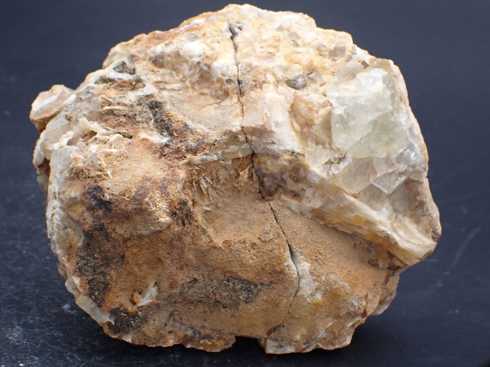 Goethite du Val-d'Ajol Vosges Lorraine France 563gr 