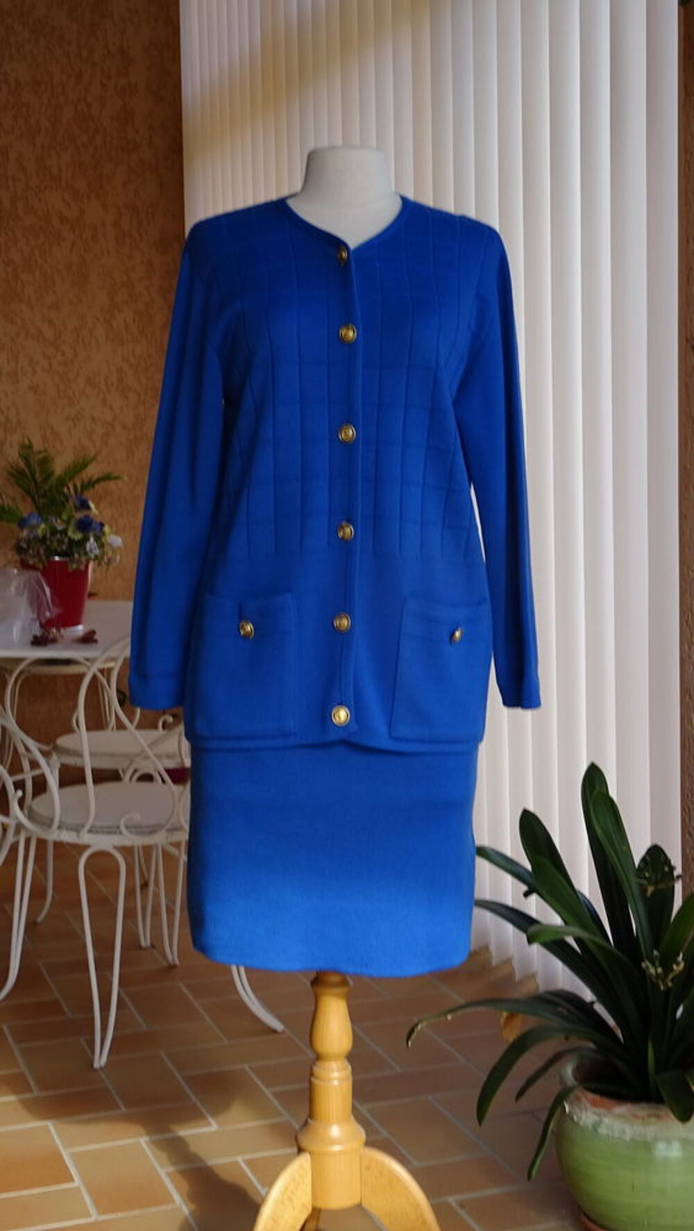 Tailleur laine Vêtements