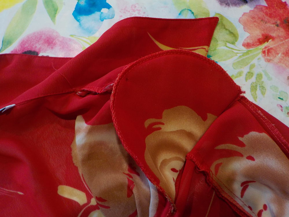 ENSEMBLE CHEMISIER + DEBARDEUR ALEXA'S TAILLE 5 FOND ROUGE Vêtements