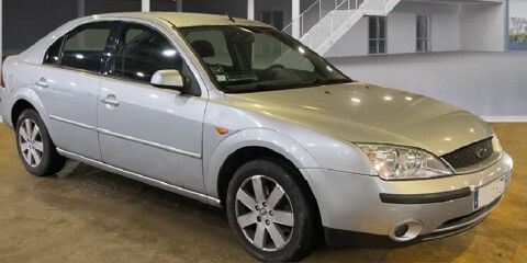 Ford Mondeo 1.8i - 125 Ghia 2001 occasion Aunay-sur-Odon 14260