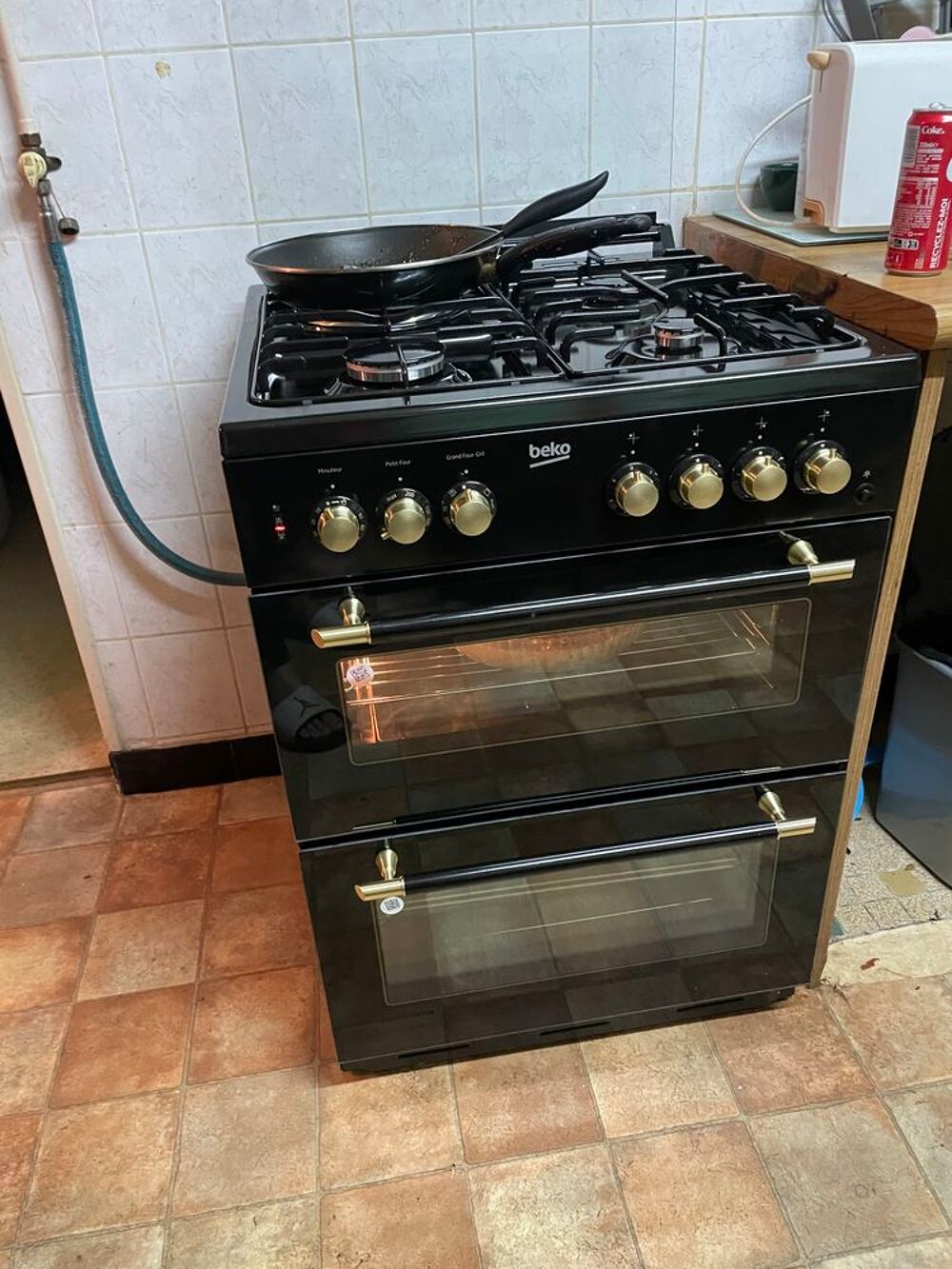 Gaziniere avec 2 four ind&eacute;pendant Electrom�nager