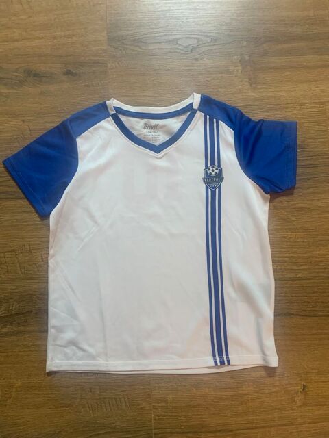 Tee shirt enfant motif    Football    3 Saleilles (66)