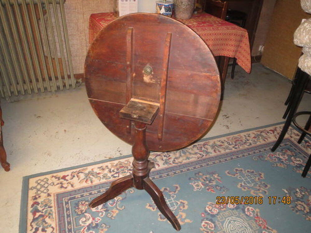 table-gu&eacute;ridon Meubles