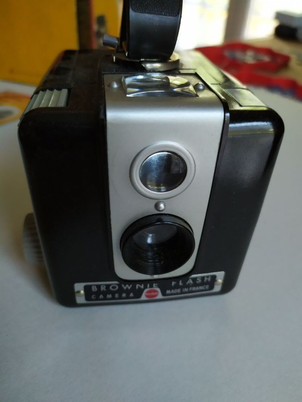 BROWNIE FLASH CAMERA 1955 avec bo&icirc;te et notice Photos/Video/TV