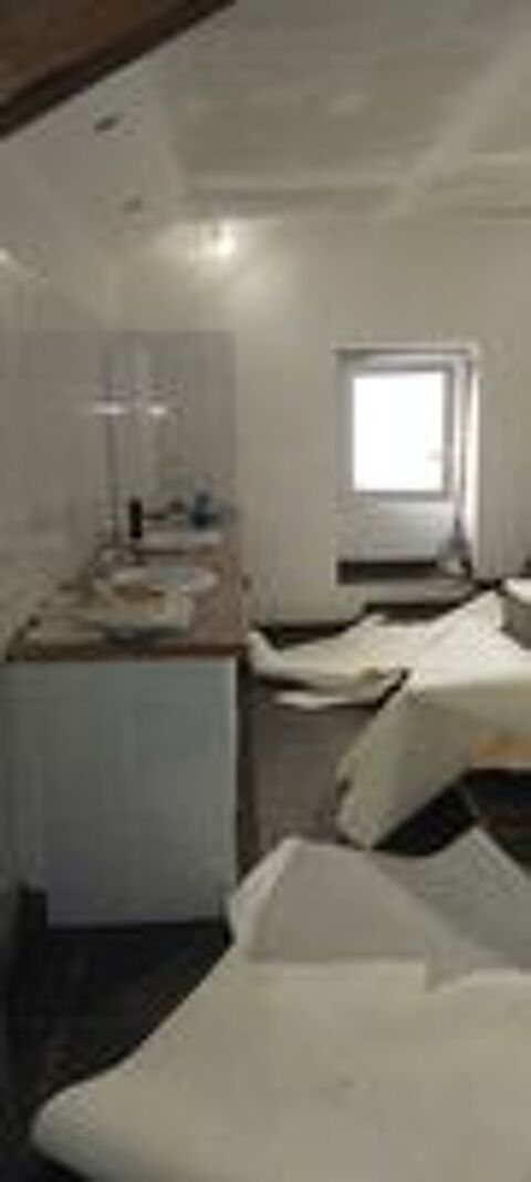  homme propose services de bricolage 
