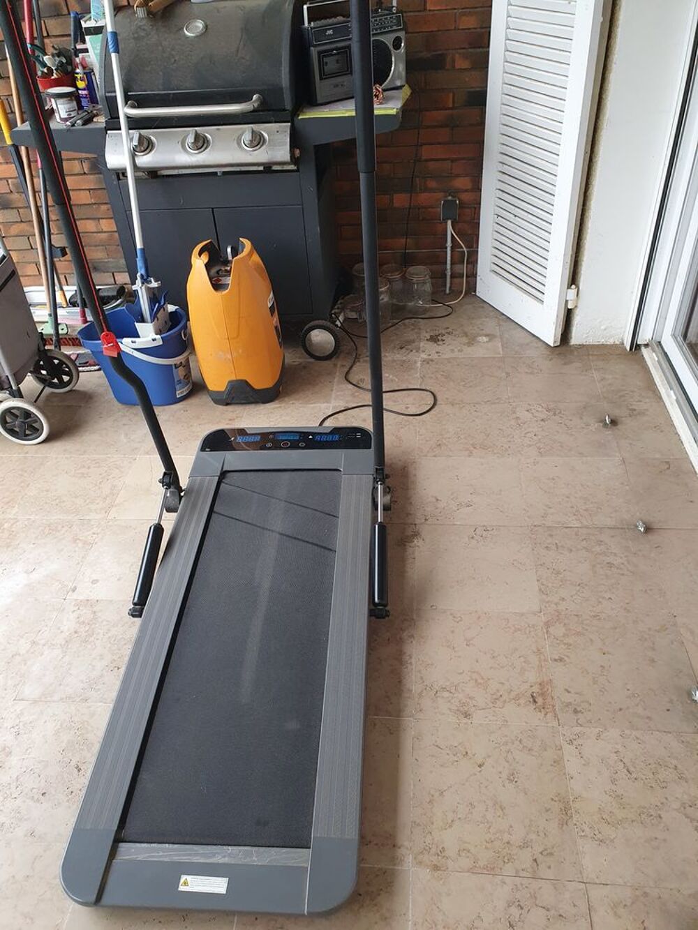 Tapis de courses comme neuf servi 6mois Sports