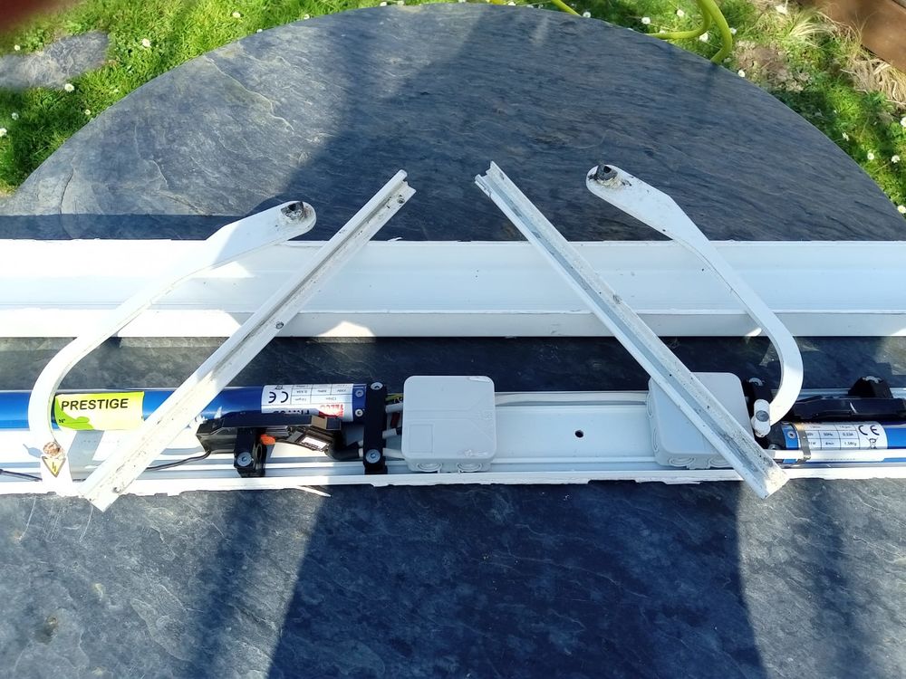 Kit Motorisation 2 volets battants Bricolage