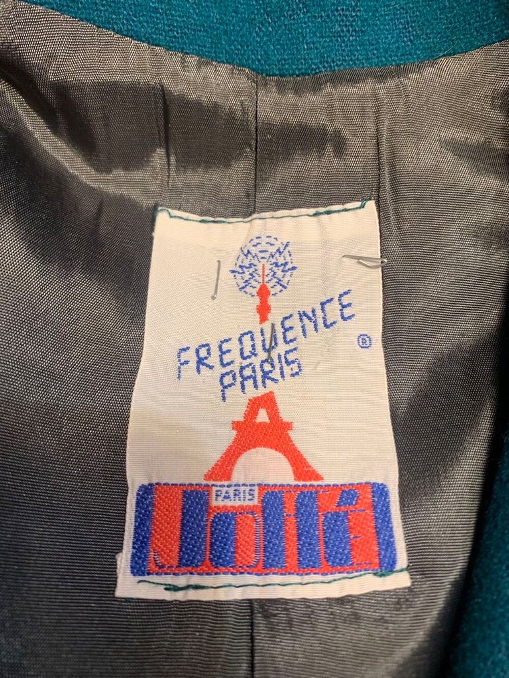 Ensemble veste + jupe femme " Fr&eacute;quence Pari Vêtements
