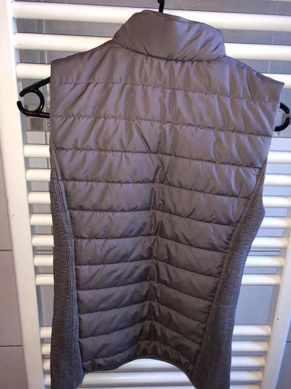Doudoune P&eacute;n&eacute;lope Leprevost taille XS neuve &agrave; 65 euros Vêtements