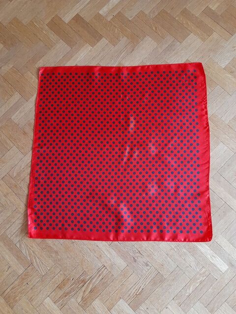 Petit foulard espagnol (123) 5 Tours (37)
