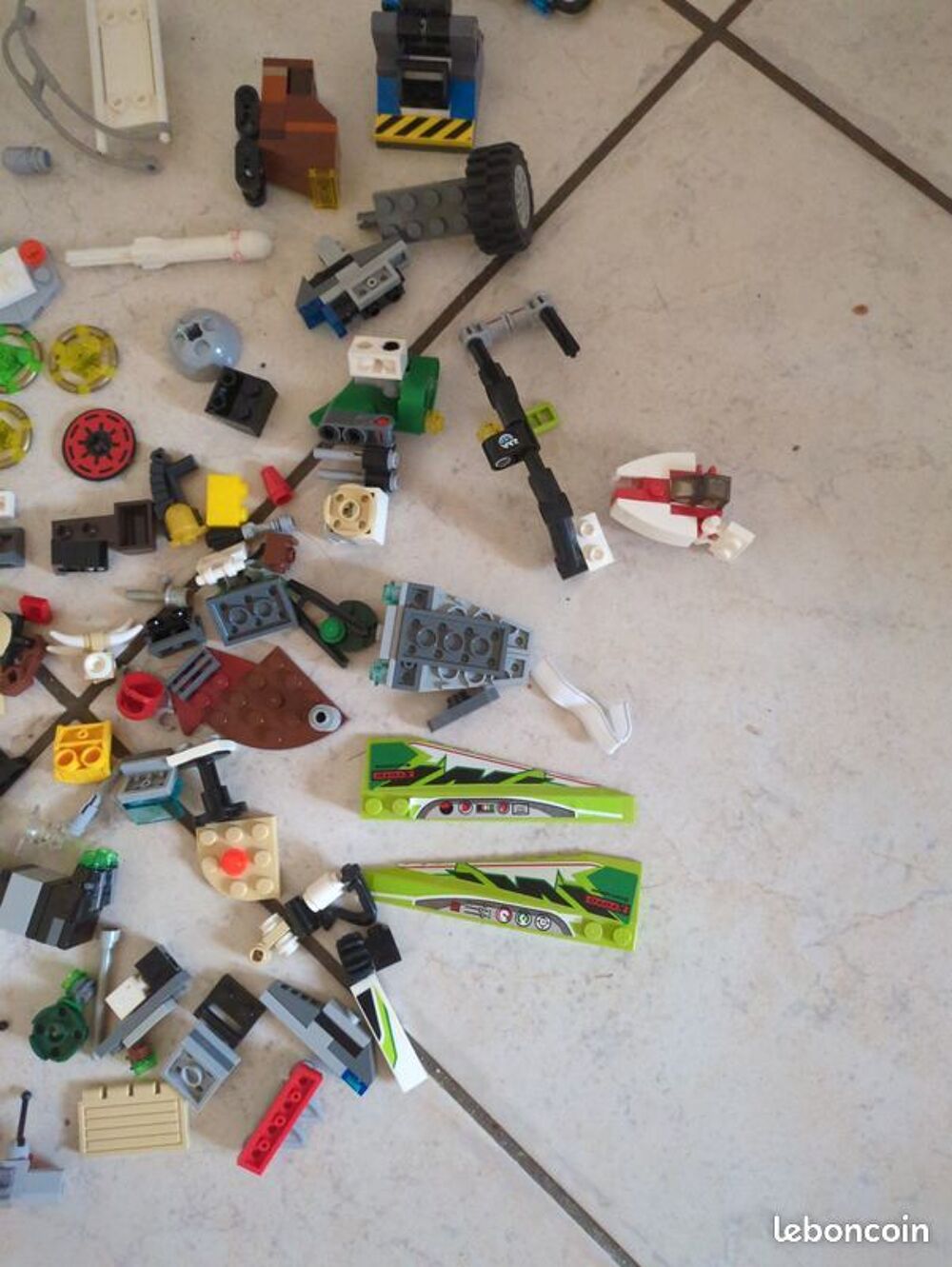 Lego pi&egrave;ces detachees Jeux / jouets