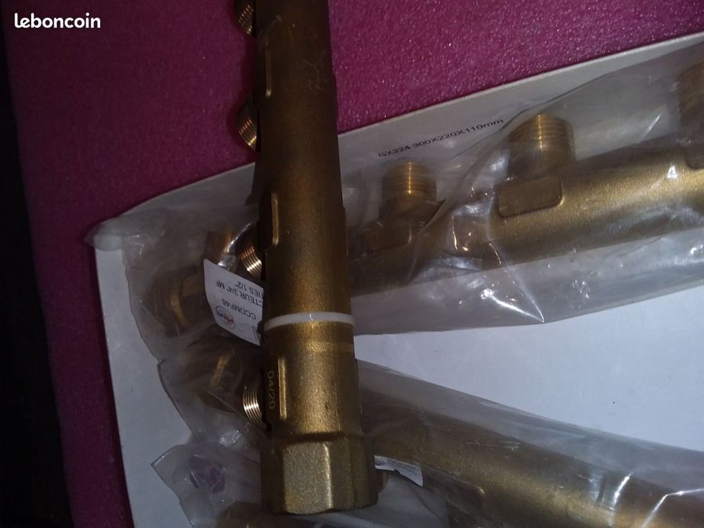 Collecteur Classique 3/4"- 1/2" Entraxe 50mm-&Oslash; corps Bricolage