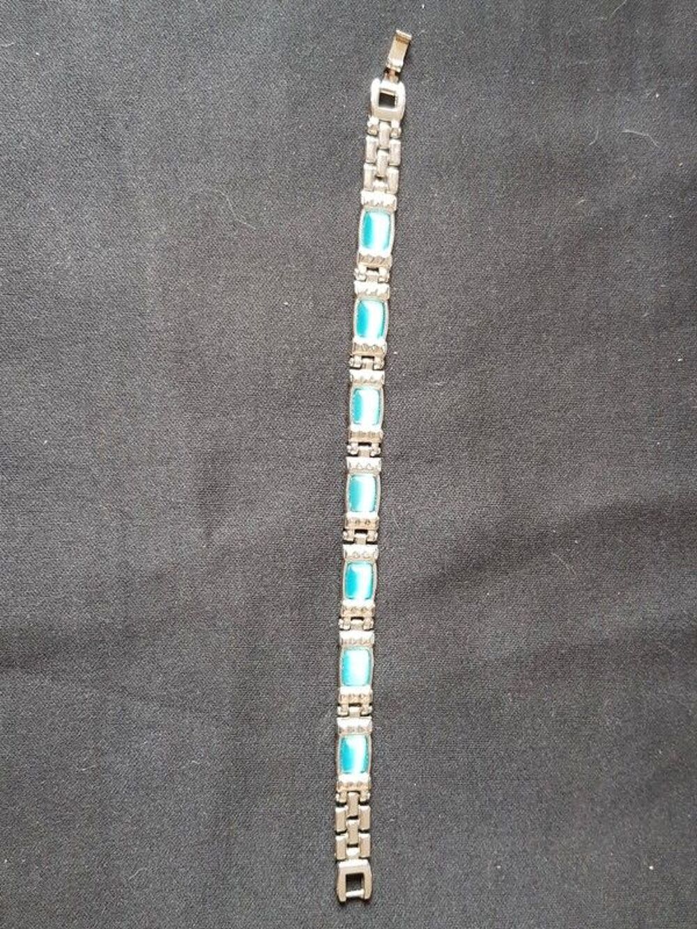 Bracelet pierre bleue metal argent&eacute; neuf 21 cm de long 6 e Bijoux et montres