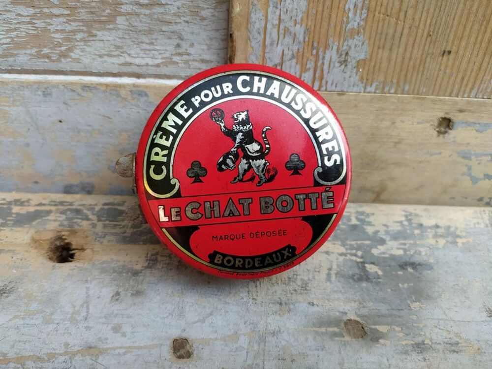 Ancienne Boite Publicitaire Cirage Le Chat Bott&eacute; 
