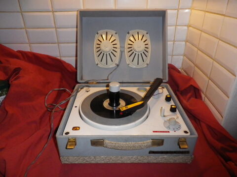 Électrophone La Voix De Son Maître En Valise 33/45/78 T 70 Fontenay-le-Fleury (78)