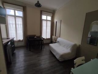 Appartement à louer 1 pièce 16 m²