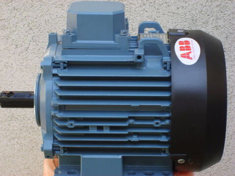 MOTEUR ELECTRIQUE ABB MOTORS 80 Thorigny-sur-Marne (77)