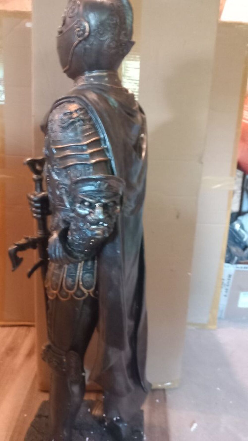 BELLE OEUVRE DE STATUE CHEVALIER RENNAISSANCE TRES OUVRAGEE
Décoration