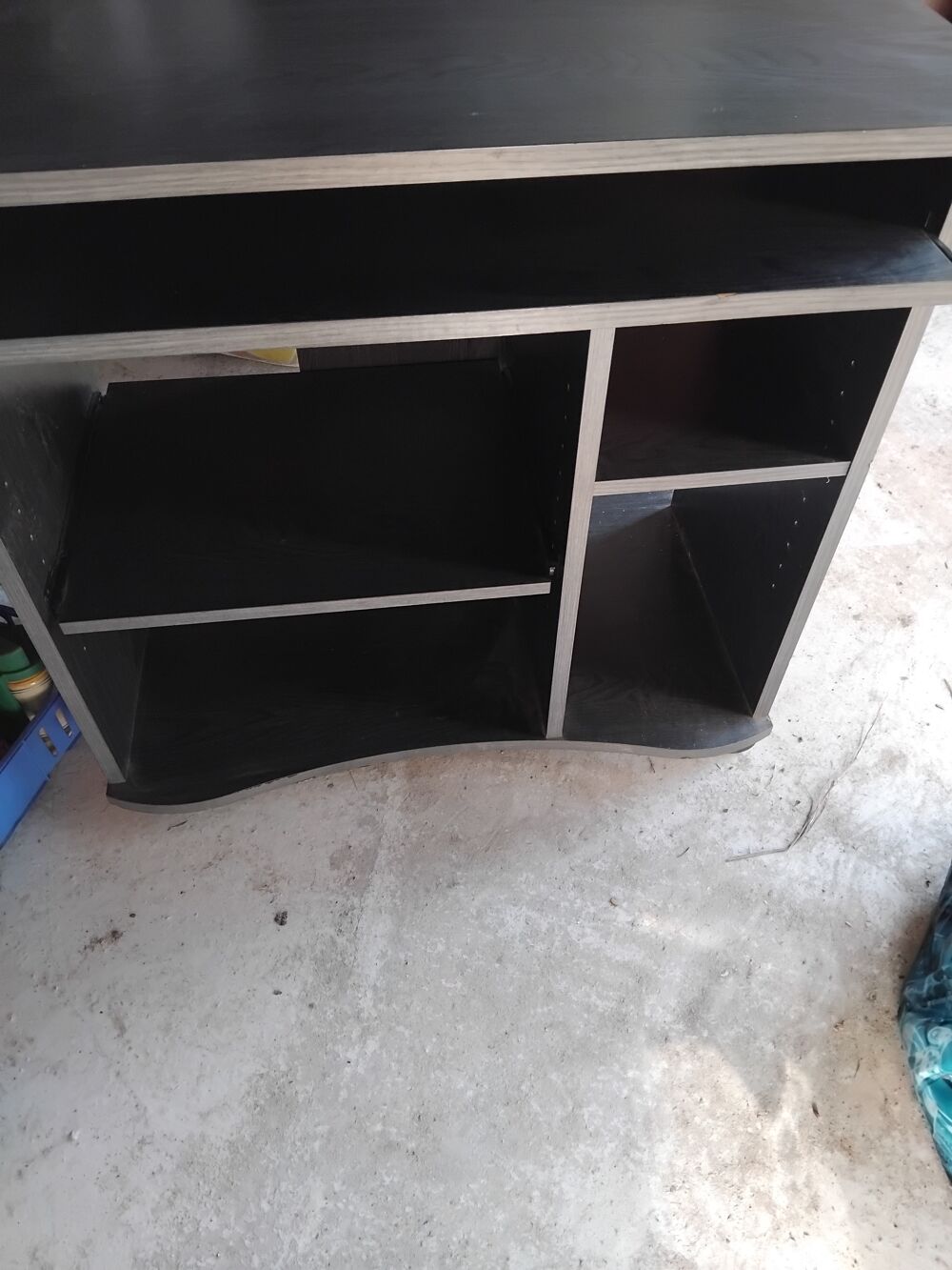bureau informatique m&eacute;lamin&eacute; gris Meubles