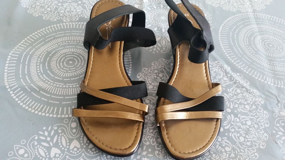 Chaussures Femmes chic pointure 39 Chaussures