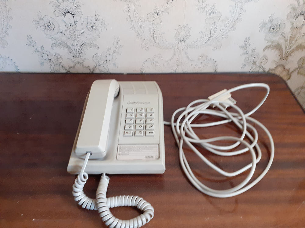 T&eacute;l&eacute;phone vintage 1988 Téléphones et tablettes